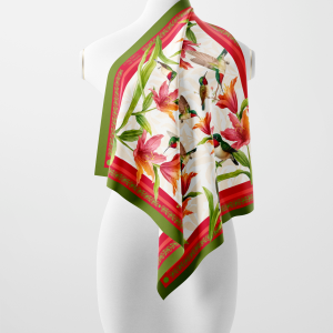 Pañuelo Colibríes y Lilys – Colección Carmen